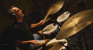 Antonio Coronel Llamas (Huelva, 1964). Percusionista de renombre con una trayectoria excepcional.